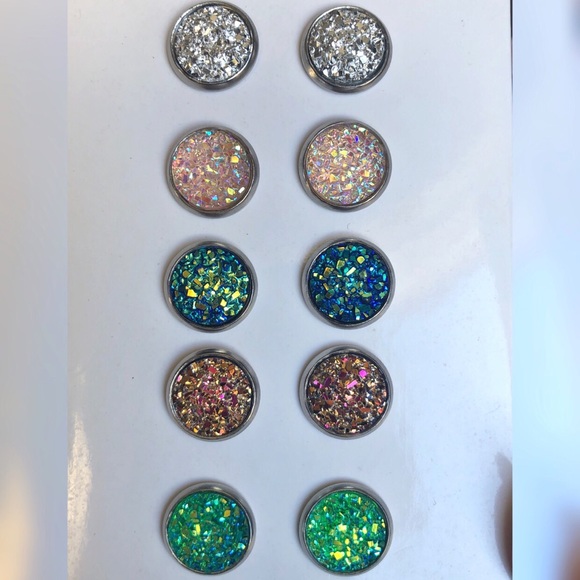 Jewelry - 🧚🏼‍♀️5 Pairs Faux Druzy Earrings🧚🏼‍♀️